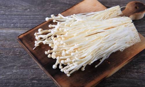 Hongo enoki Beneficios